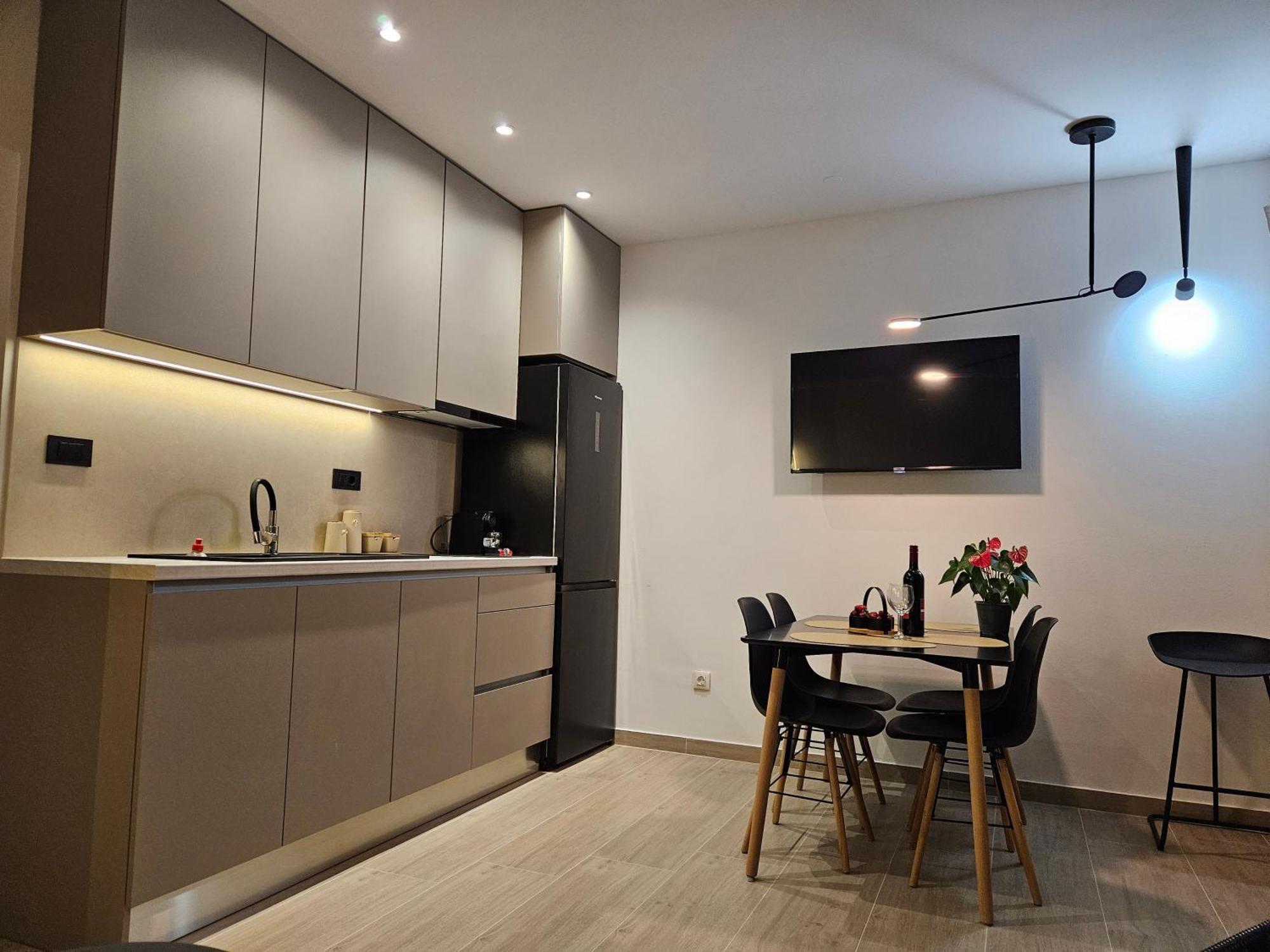 Charming Seaside Apartments Noa & Jakov, Zaboric Sibenik Exteriér fotografie